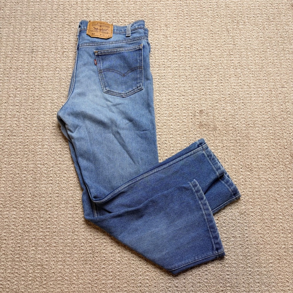 Vintage 80s Levis 517 Made in USA Bootcut Jeans 35x32 (33x26)
